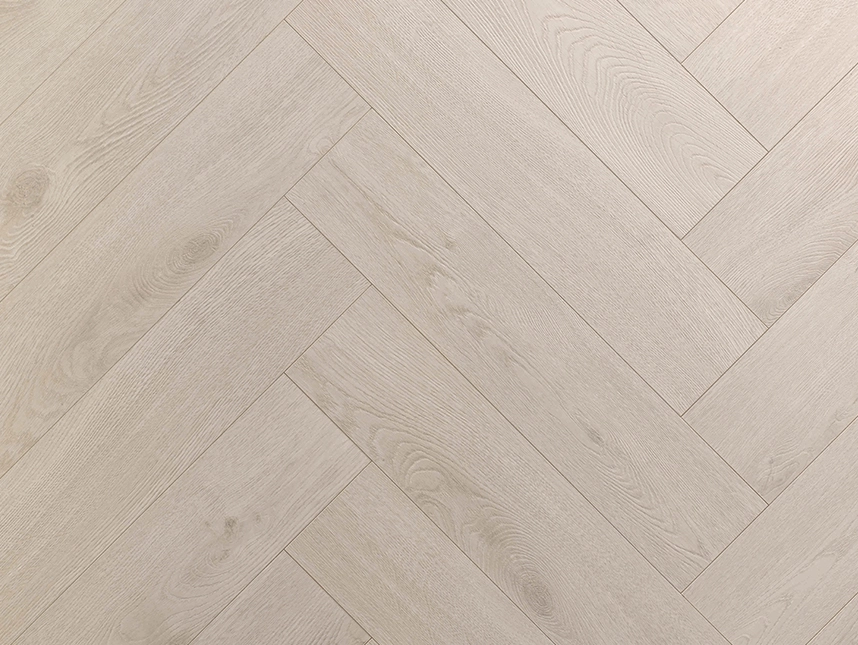 521 Aida Oak